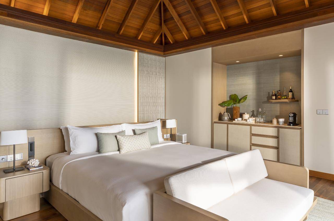 Lagoon Bungalow with Pool, schlafen, Huvafen Fushi Maldives